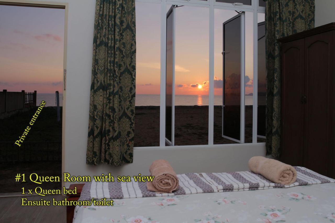 Kc Beachfront Marang Bagian luar foto